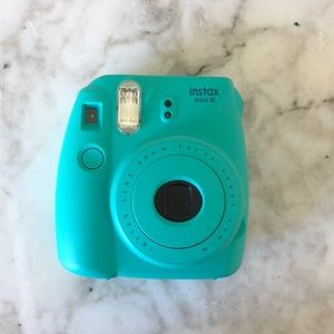 Instax mini 8 polaroid camera